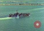 Standbild task force im Englischen Kanal, 1944, aus Sekunde 14 historischem Filmmaterial Videoclip 65675078099