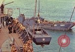 Standbild task force im Englischen Kanal, 1944, aus Sekunde 52 historischem Filmmaterial Videoclip 65675078099