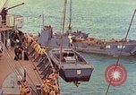 Standbild task force im Englischen Kanal, 1944, aus Sekunde 53 historischem Filmmaterial Videoclip 65675078099