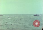 Standbild task force im Englischen Kanal, 1944, aus Sekunde 14 historischem Filmmaterial Videoclip 65675078100