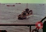 Standbild task force im Englischen Kanal, 1944, aus Sekunde 24 historischem Filmmaterial Videoclip 65675078100