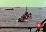 Standbild task force im Englischen Kanal, 1944, aus Sekunde 28 historischem Filmmaterial Videoclip 65675078100
