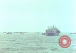 Standbild task force im Englischen Kanal, 1944, aus Sekunde 35 historischem Filmmaterial Videoclip 65675078100