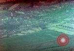 Standbild strafing Deutsche Ziele Deutschland, 1945, aus Sekunde 24 historischem Filmmaterial Videoclip 65675078101