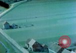 Standbild strafing Deutsche Ziele Deutschland, 1945, aus Sekunde 22 historischem Filmmaterial Videoclip 65675078102