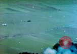 Standbild strafing Deutsche Ziele Deutschland, 1945, aus Sekunde 32 historischem Filmmaterial Videoclip 65675078102