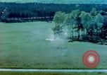Standbild strafing Deutsche Ziele Deutschland, 1945, aus Sekunde 37 historischem Filmmaterial Videoclip 65675078102