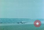 Standbild P-47 Thunderbolt Flugzeuge Deutschland, 1945, aus Sekunde 32 historischem Filmmaterial Videoclip 65675078105