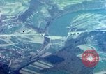 Standbild alliierte Bombenangriffe Deutschland, 1945, aus Sekunde 19 historischem Filmmaterial Videoclip 65675078106