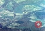 Standbild alliierte Bombenangriffe Deutschland, 1945, aus Sekunde 26 historischem Filmmaterial Videoclip 65675078106
