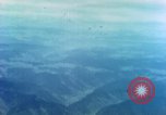 Standbild alliierte Bombenangriffe Deutschland, 1945, aus Sekunde 38 historischem Filmmaterial Videoclip 65675078106