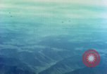 Standbild alliierte Bombenangriffe Deutschland, 1945, aus Sekunde 43 historischem Filmmaterial Videoclip 65675078106