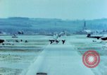 Standbild B-26 Flugzeuge europäische Theater, 1945, aus Sekunde 51 historischem Filmmaterial Videoclip 65675078109