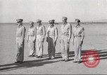 Standbild Lieutenant General Spaatz Italien, 1944, aus Sekunde 6 historischem Filmmaterial Videoclip 65675078111