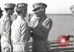 Standbild Lieutenant General Spaatz Italien, 1944, aus Sekunde 15 historischem Filmmaterial Videoclip 65675078111