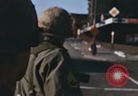 Standbild amerikanischer Soldat Washington DC USA, 1968, aus Sekunde 13 historischem Filmmaterial Videoclip 65675078123