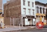 Standbild beschädigt speichert Washington DC USA, 1968, aus Sekunde 62 historischem Filmmaterial Videoclip 65675078124