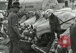 Image Le cirque arrive dans une ville en Amérique United States USA, 1919, de la seconde 25 séquences d'archives historiques vidéo 65675078133