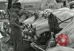 Image Le cirque arrive dans une ville en Amérique United States USA, 1919, de la seconde 31 séquences d'archives historiques vidéo 65675078133