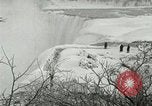 Standbild Niagara Falls New York United States USA, 1919, aus Sekunde 30 historischem Filmmaterial Videoclip 65675078139