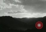 Standbild Sonnenuntergang hinter Hügeln New York United States USA, 1919, aus Sekunde 17 historischem Filmmaterial Videoclip 65675078140