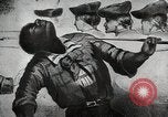 Standbild Rolle der Neger United States USA, 1945, aus Sekunde 35 historischem Filmmaterial Videoclip 65675078144