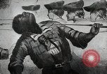 Standbild Rolle der Neger United States USA, 1945, aus Sekunde 36 historischem Filmmaterial Videoclip 65675078144