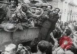 Standbild Afroamerikanische Soldaten in Zweiter Weltkrieg United States USA, 1945, aus Sekunde 15 historischem Filmmaterial Videoclip 65675078152