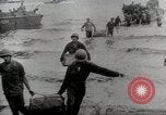 Standbild Afroamerikanische Soldaten in Zweiter Weltkrieg United States USA, 1945, aus Sekunde 40 historischem Filmmaterial Videoclip 65675078152