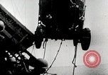 Standbild Afroamerikanische Soldaten in Zweiter Weltkrieg United States USA, 1945, aus Sekunde 43 historischem Filmmaterial Videoclip 65675078152