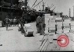 Standbild Afroamerikanische Soldaten in Zweiter Weltkrieg United States USA, 1945, aus Sekunde 53 historischem Filmmaterial Videoclip 65675078152