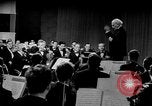Standbild Arturo Toscanini United States USA, 1944, aus Sekunde 45 historischem Filmmaterial Videoclip 65675078154
