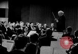 Standbild Arturo Toscanini United States USA, 1944, aus Sekunde 48 historischem Filmmaterial Videoclip 65675078154