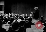 Standbild Arturo Toscanini United States USA, 1944, aus Sekunde 49 historischem Filmmaterial Videoclip 65675078154