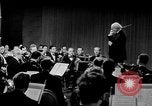 Standbild Arturo Toscanini United States USA, 1944, aus Sekunde 51 historischem Filmmaterial Videoclip 65675078154