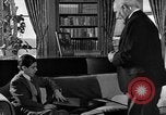 Standbild Arturo Toscanini United States USA, 1944, aus Sekunde 3 historischem Filmmaterial Videoclip 65675078155