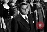 Standbild Arturo Toscanini New York United States USA, 1944, aus Sekunde 27 historischem Filmmaterial Videoclip 65675078157