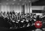 Standbild Arturo Toscanini New York United States USA, 1944, aus Sekunde 41 historischem Filmmaterial Videoclip 65675078157