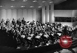 Standbild Arturo Toscanini New York United States USA, 1944, aus Sekunde 46 historischem Filmmaterial Videoclip 65675078157