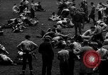 Image concours annuel de lutte pour les étudiants de première et deuxième année Brooklyn New York City USA, 1932, de la seconde 26 séquences d'archives historiques vidéo 65675078171