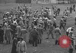Image concours annuel de lutte pour les étudiants de première et deuxième année Brooklyn New York City USA, 1932, de la seconde 48 séquences d'archives historiques vidéo 65675078171