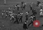 Image concours annuel de lutte pour les étudiants de première et deuxième année Brooklyn New York City USA, 1932, de la seconde 58 séquences d'archives historiques vidéo 65675078171