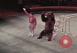 Immagine di Pat Nixon al Circo di Mosca Mosca Russia Unione Sovietica, 1972, secondo 26 filmato di repertorio 65675078186