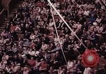 Immagine di Pat Nixon al Circo di Mosca Mosca Russia Unione Sovietica, 1972, secondo 30 filmato di repertorio 65675078186