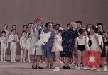 Standbild Pat Nixon Moskau Russland Sowjetunion, 1972, aus Sekunde 54 historischem Filmmaterial Videoclip 65675078187