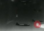 Standbild B-29 Pacific Theater, 1945, aus Sekunde 13 historischem Filmmaterial Videoclip 65675078188