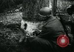 Standbild Battle of Bulge europäische Theater, 1945, aus Sekunde 36 historischem Filmmaterial Videoclip 65675078190