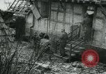 Standbild Die amerikanischen Streitkräfte im Bodenkampf in Deutschland Deutschland, 1945, aus Sekunde 23 historischem Filmmaterial Videoclip 65675078194
