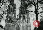 Standbild Die amerikanischen Streitkräfte im Bodenkampf in Deutschland Deutschland, 1945, aus Sekunde 29 historischem Filmmaterial Videoclip 65675078194