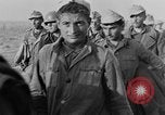 Standbild deutschen Gefangenen Nordafrika, 1943, aus Sekunde 32 historischem Filmmaterial Videoclip 65675078195